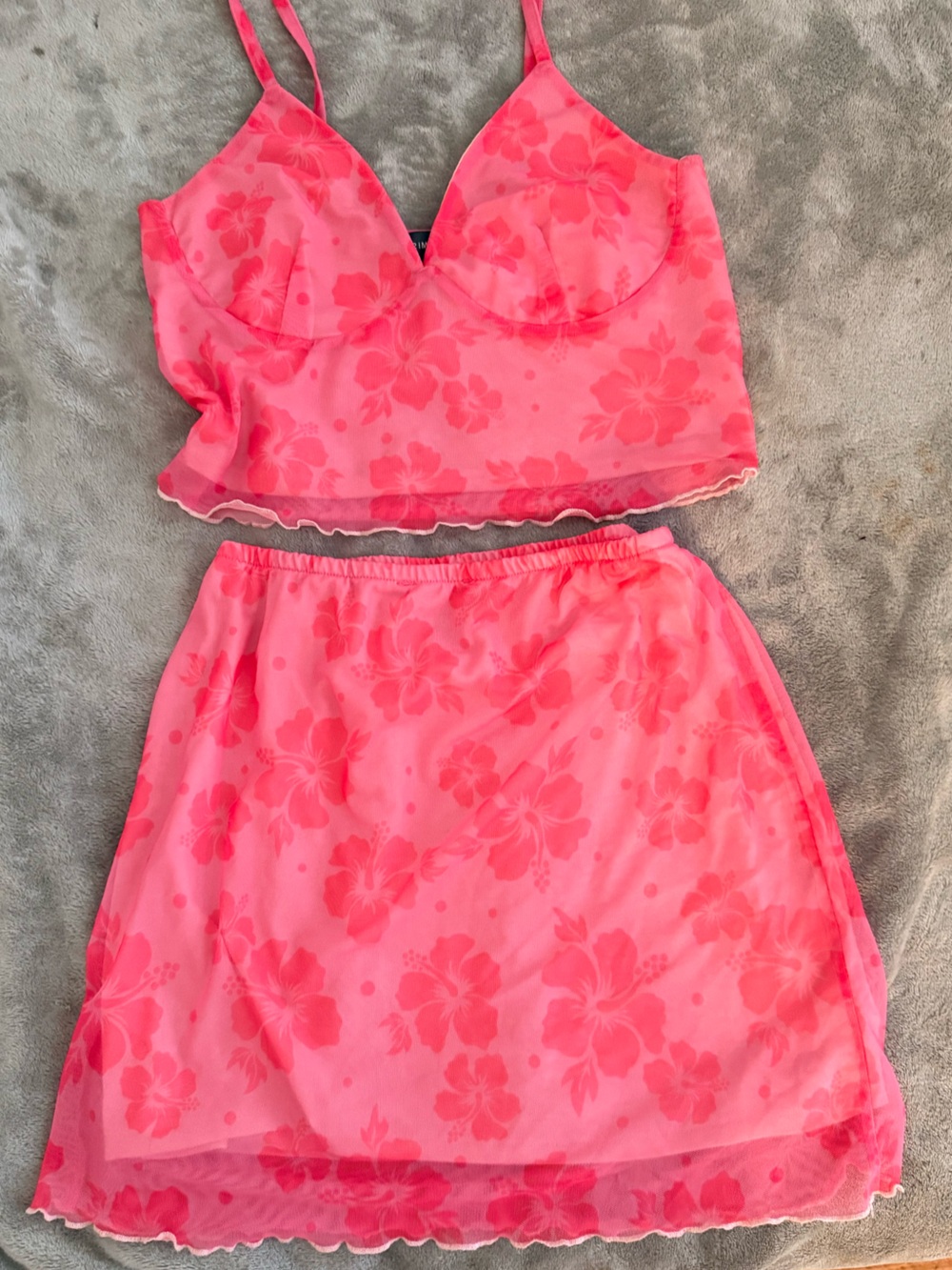 Matching Tropical Mesh Set - Picture 3 of 5